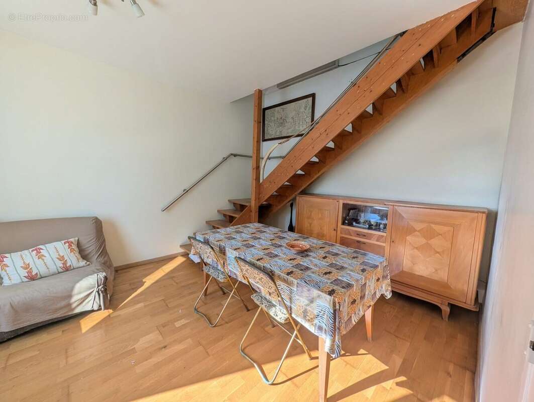 Maison 90 m² à Viriville  - photo 3