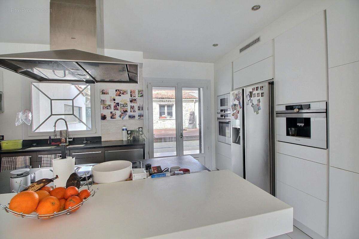 Maison à SAINT-SULPICE-DE-ROYAN