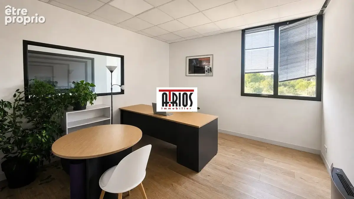 Commerce 163 m² à vendre à Six-Fours-Les-Plages (83140) - photo 3