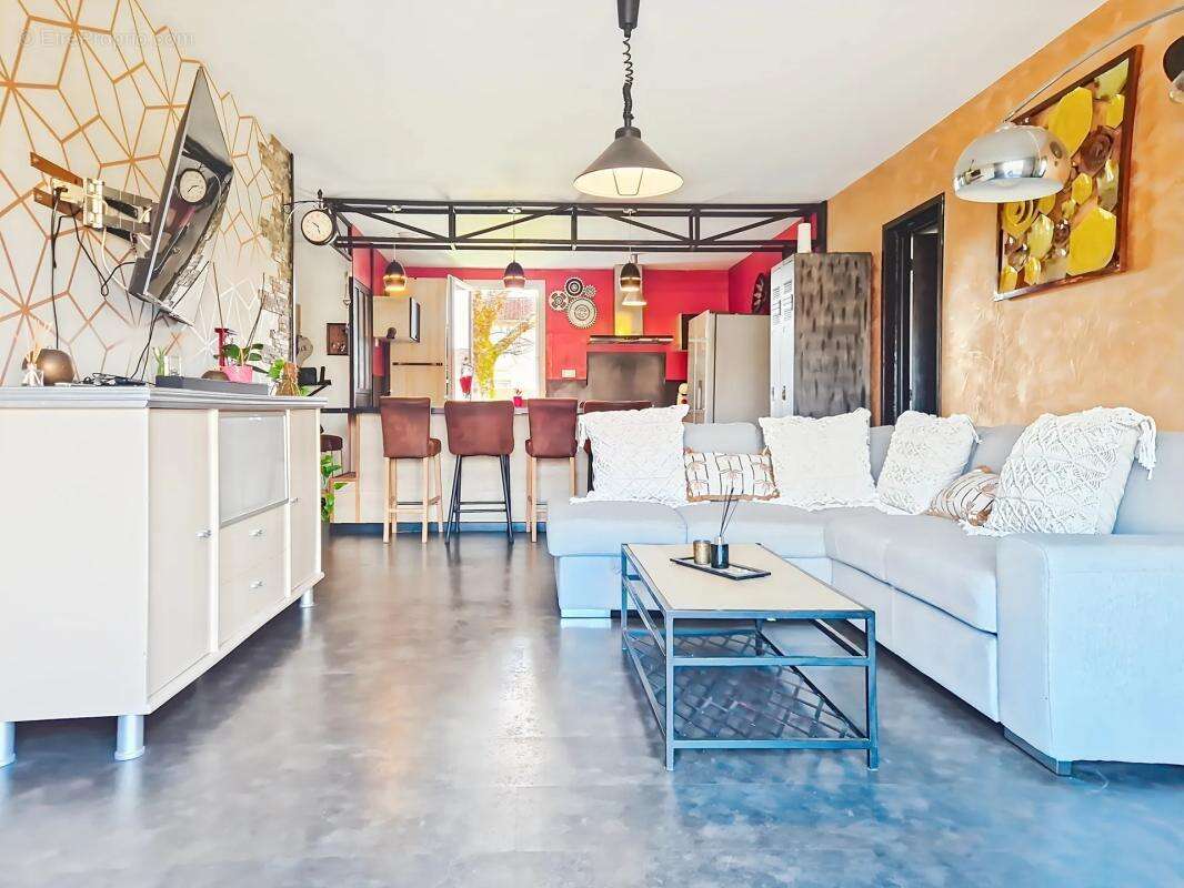 Maison à SAINT-VINCENT-DE-TYROSSE