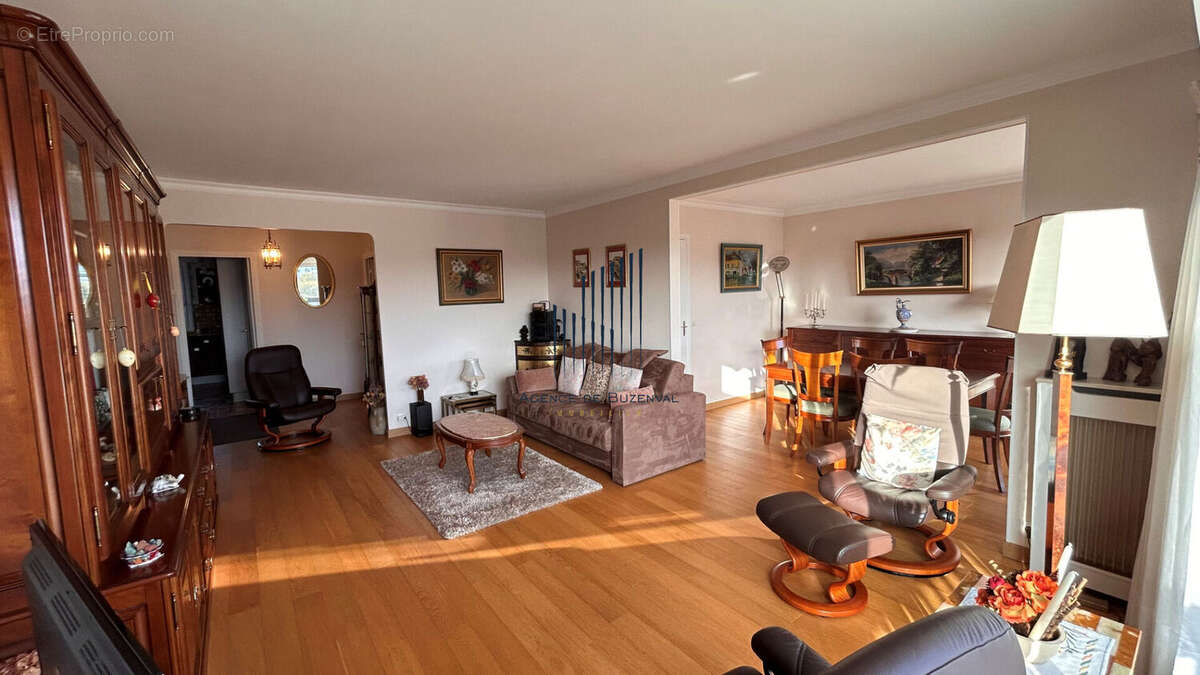 Appartement à RUEIL-MALMAISON