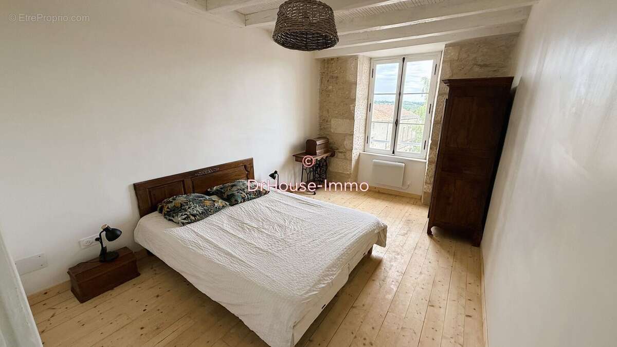 Maison à LA MOTHE-SAINT-HERAY