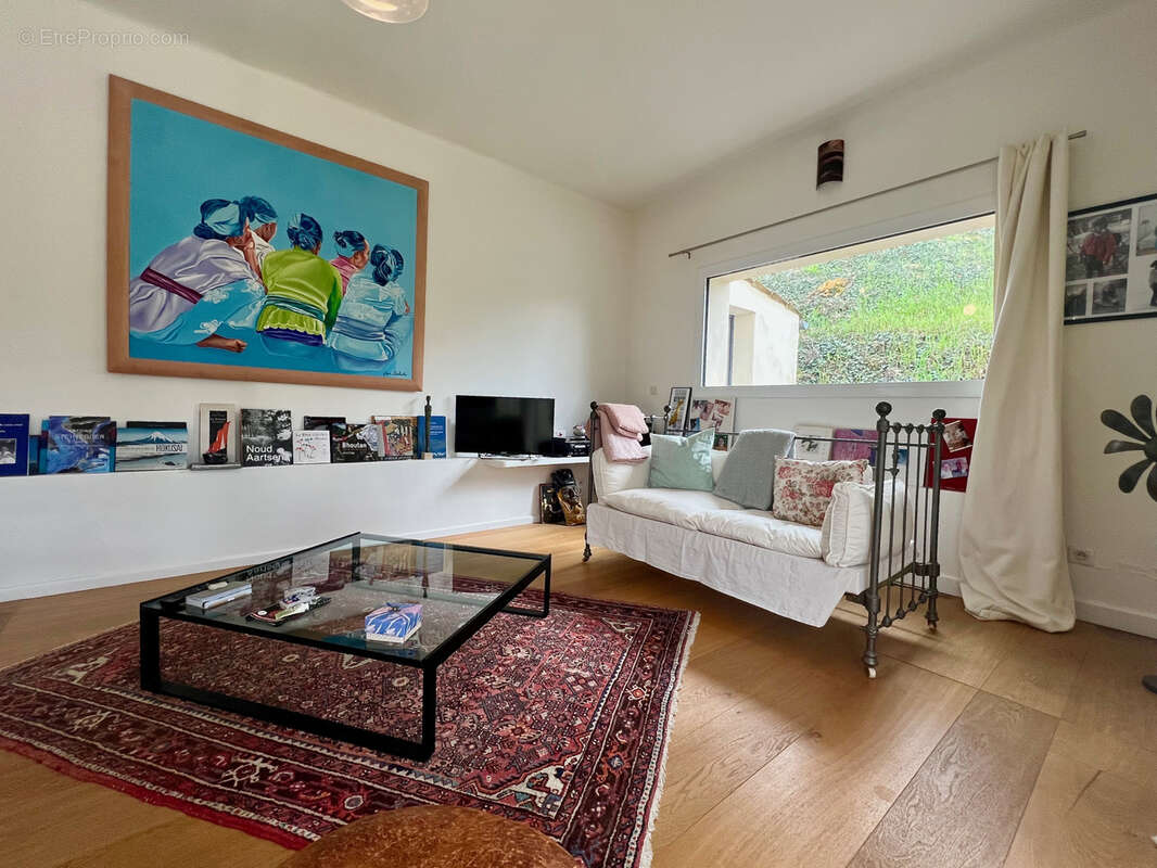 Maison à VAISON-LA-ROMAINE