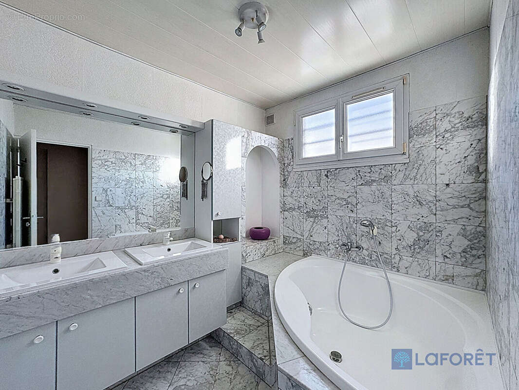 Maison à LA NORVILLE