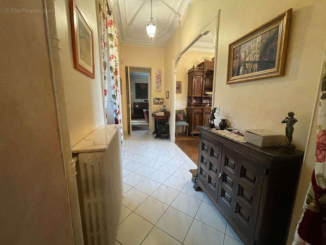 Maison à COULOMMIERS