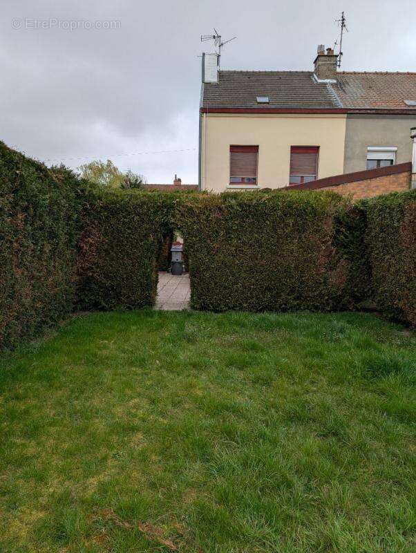 Maison à FACHES-THUMESNIL