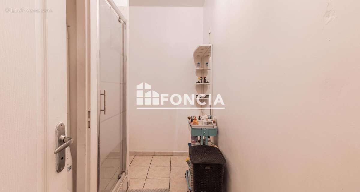 Appartement à PORT-DE-BOUC