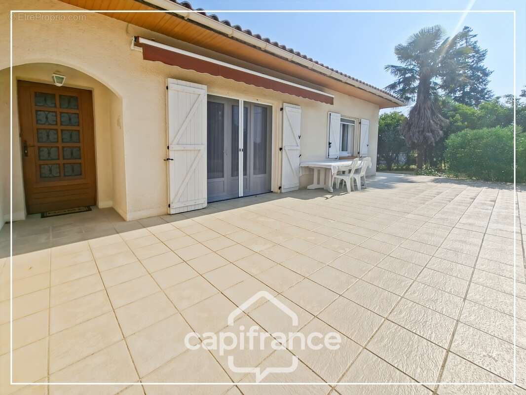 Maison familiale 136m² sur sous-sol intégral à MOISSAC, 3 grandes chambres, beaux volumes, environnement calme - photo 2