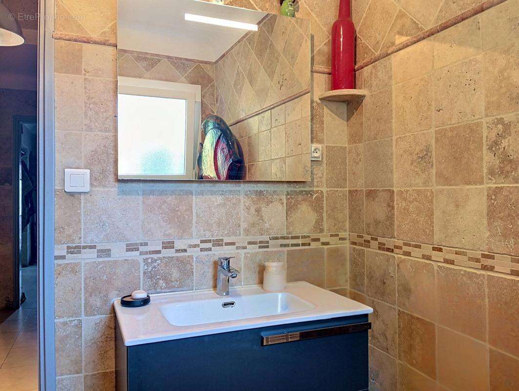 Exclusivité - Magnifique maison de 200m2 - Carpentras - photo 8