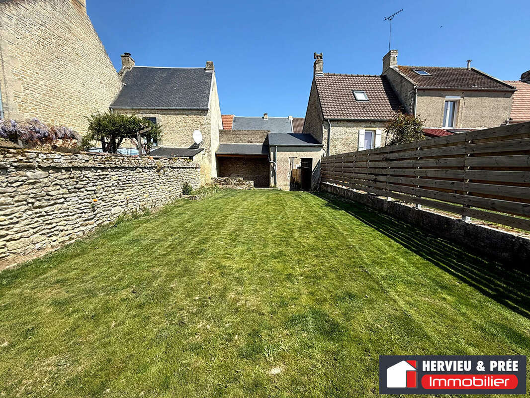 Maison à LUC-SUR-MER