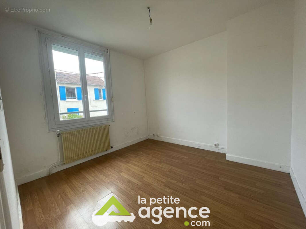 Maison 72 m2 quartier Gionne - photo 11