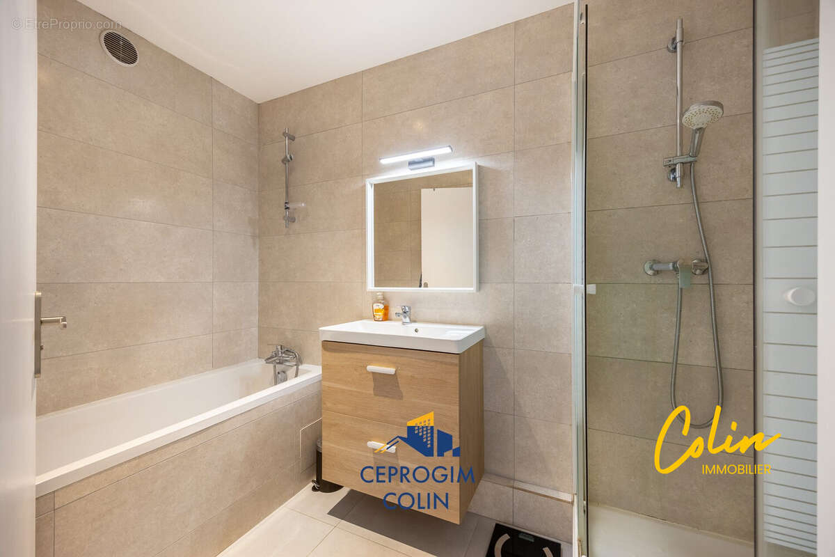 Appartement 87 m² à Marseille-6e  - photo 5