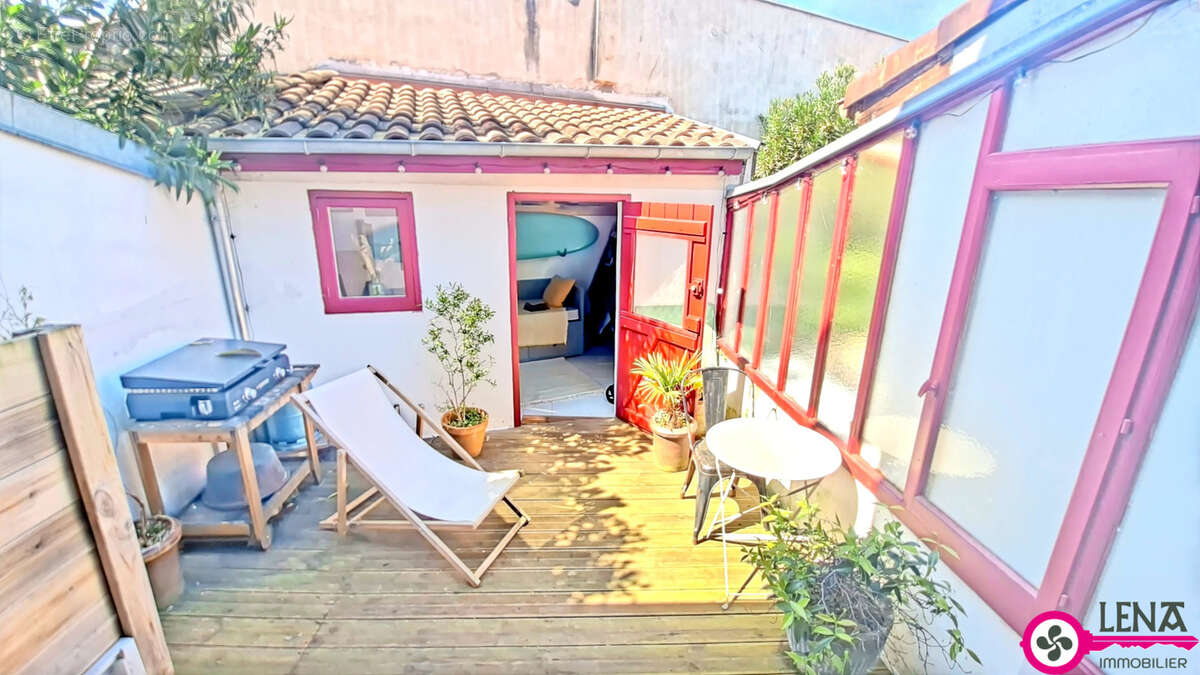 Maison à CIBOURE