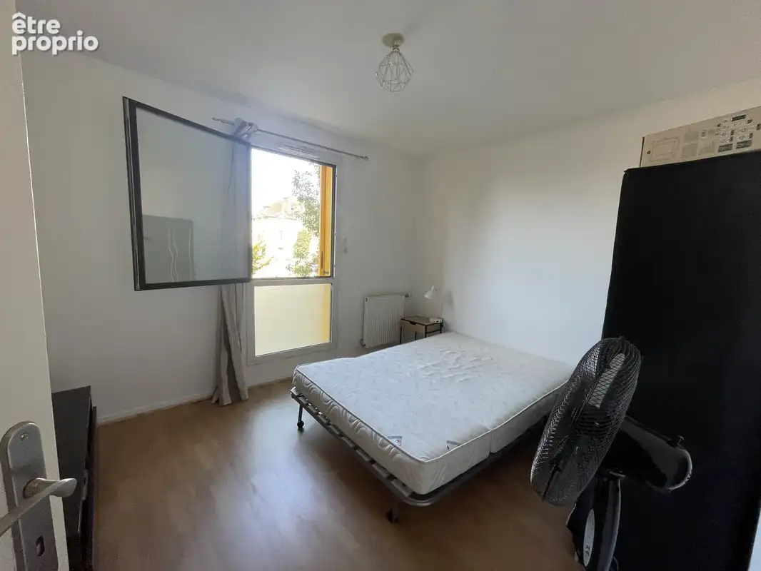 Nouveau F4 Balcon Parking Petit Nanterre  - photo 6
