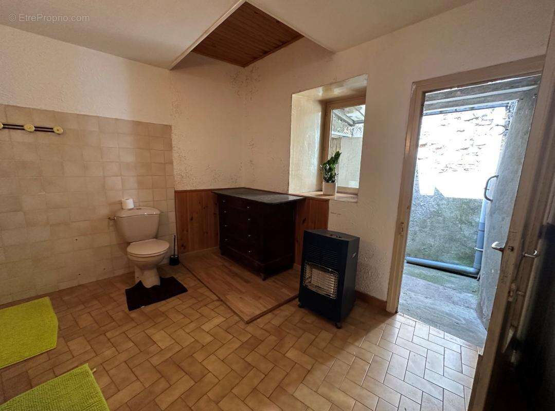 Maison à CAUNES-MINERVOIS