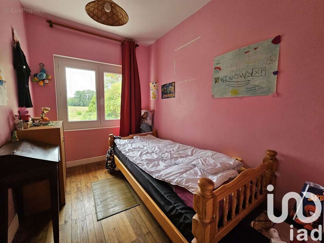 Photo 8 - Maison à CHATEAUBERNARD