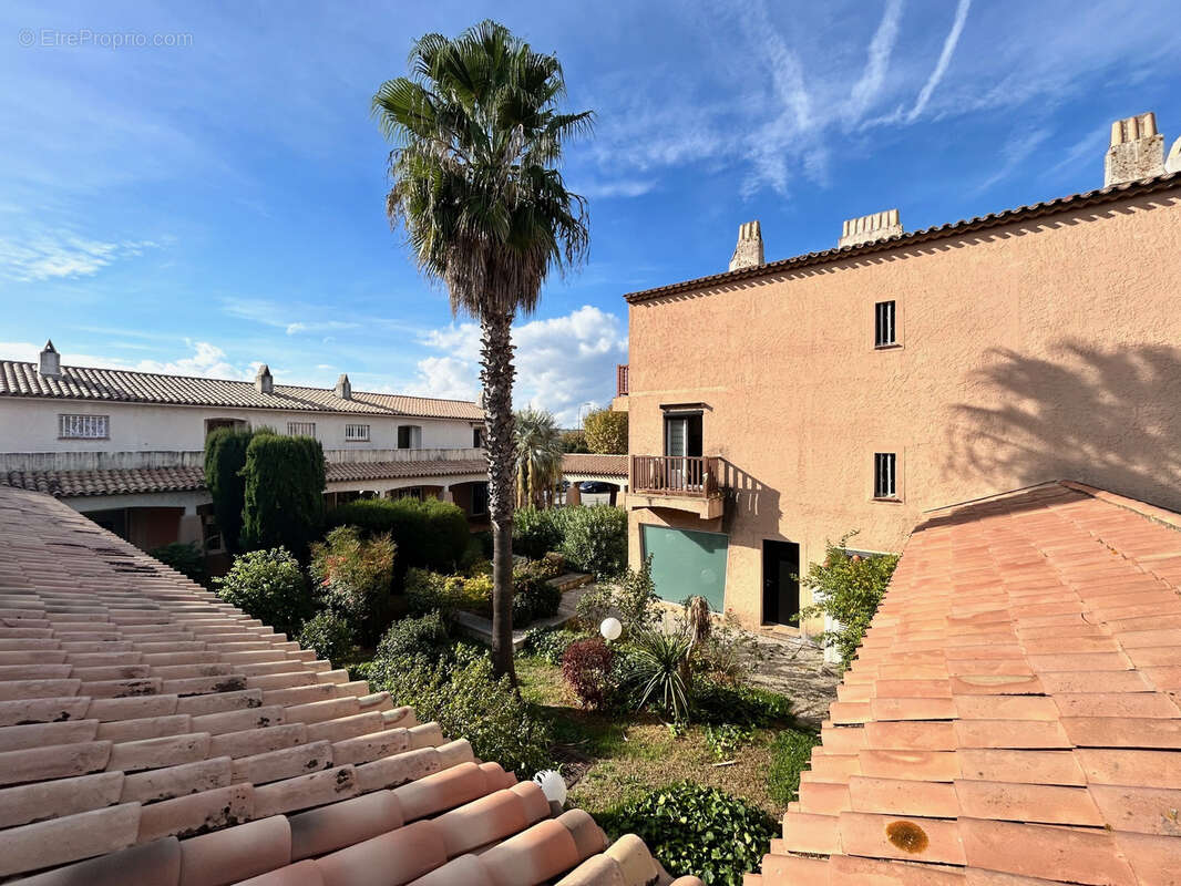 Appartement à FREJUS