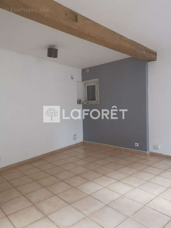 Appartement à TRILBARDOU