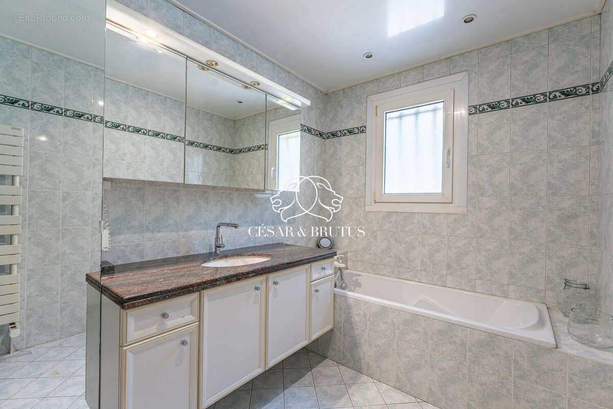 Maison à SAINT-PRIEST