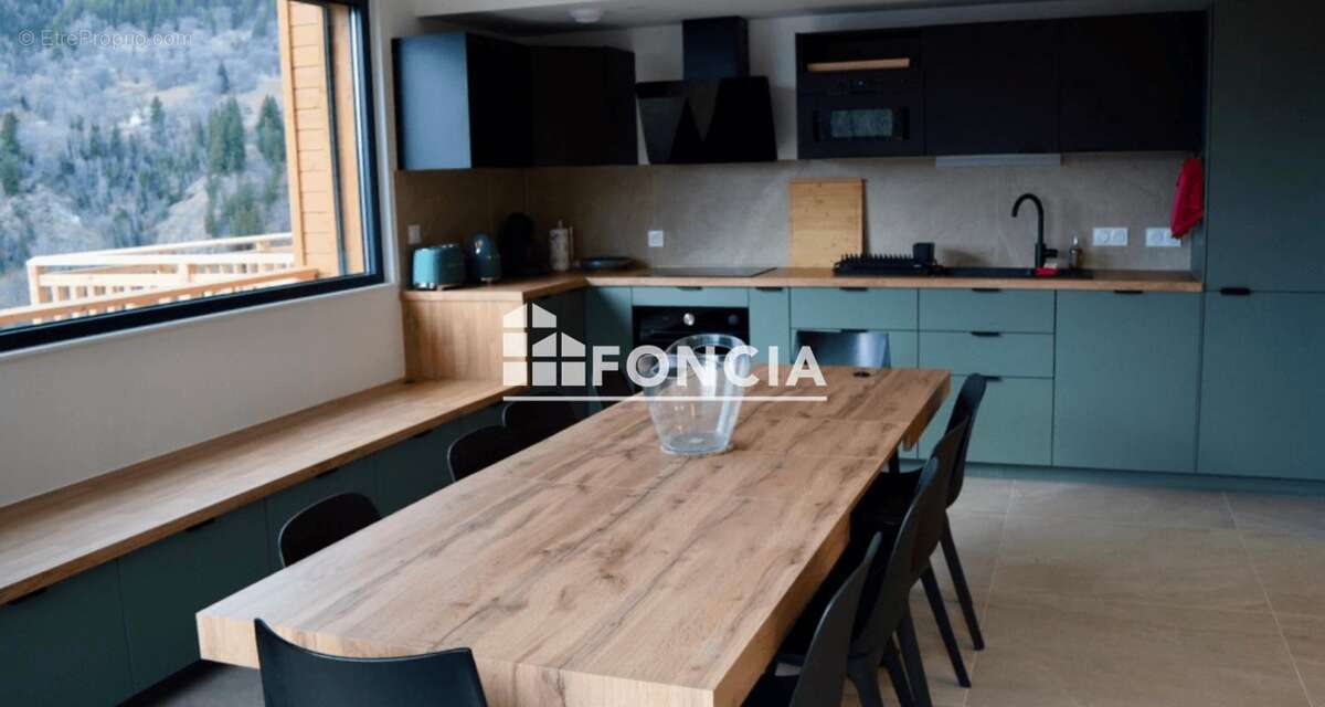 Appartement à SAINT-FRANCOIS-LONGCHAMP