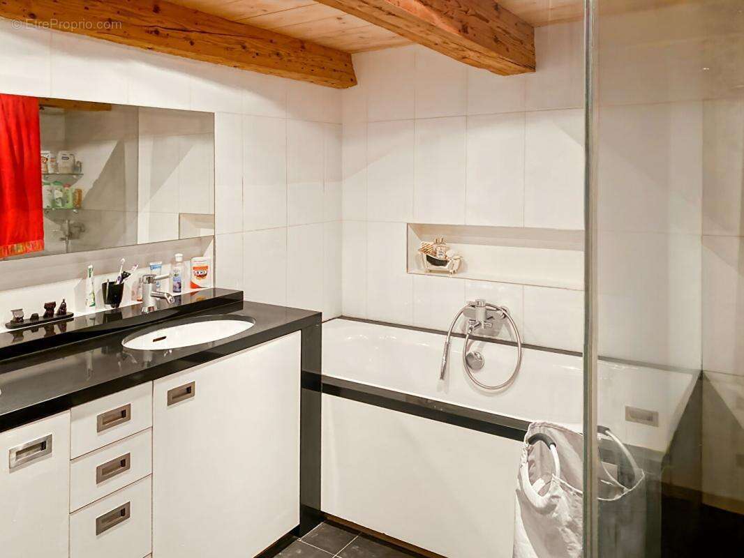 Maison à LES HOPITAUX-VIEUX