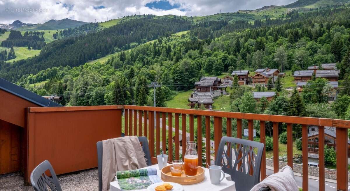 Appartement à LES ALLUES