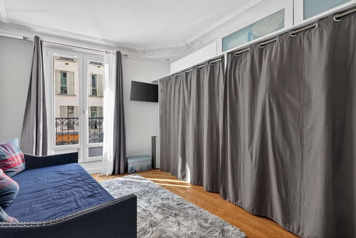 Appartement à PARIS-19E