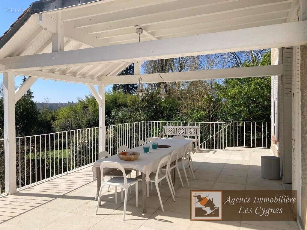 Maison à CHARTRETTES