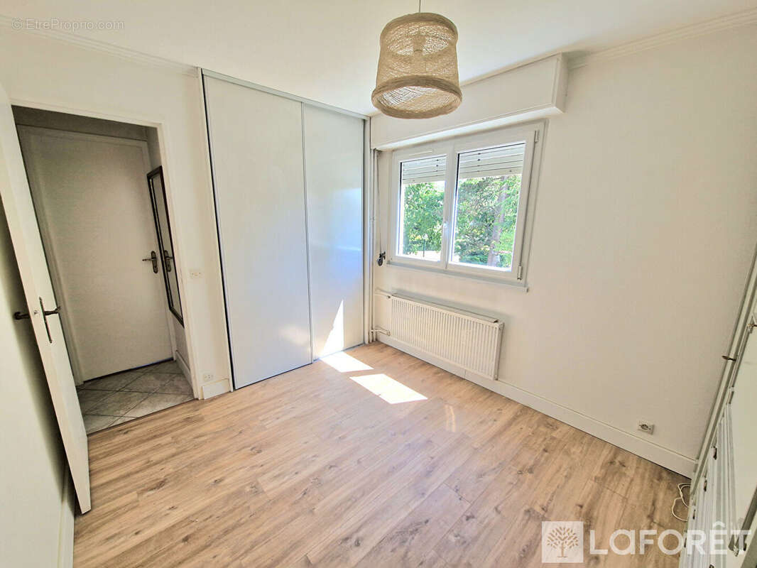 Appartement La Mulatiere 4 pièce(s) 73 m2 - photo 6