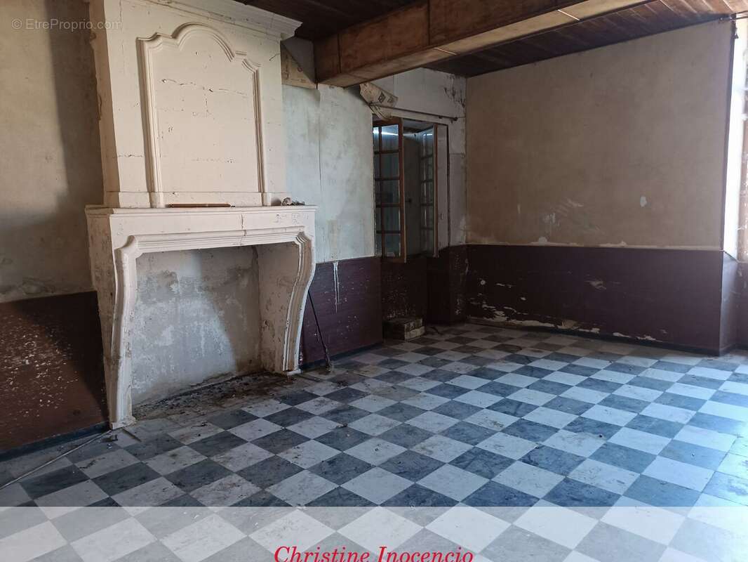 Maison 178 m² à Pons  - photo 8