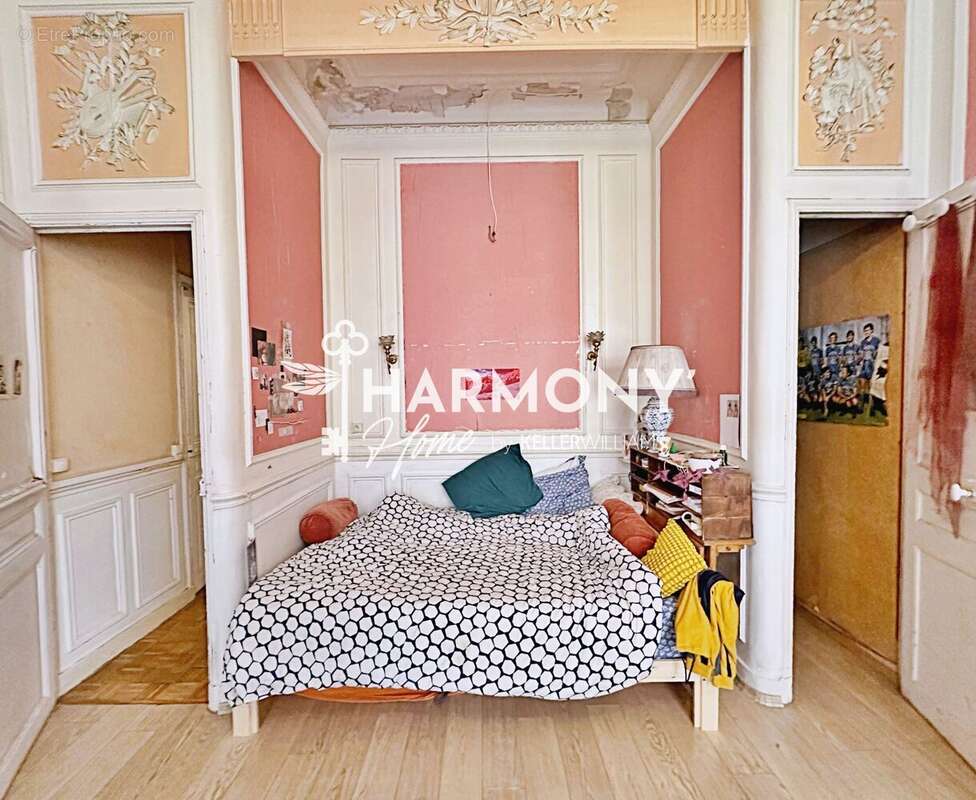 Appartement à MARSEILLE-6E