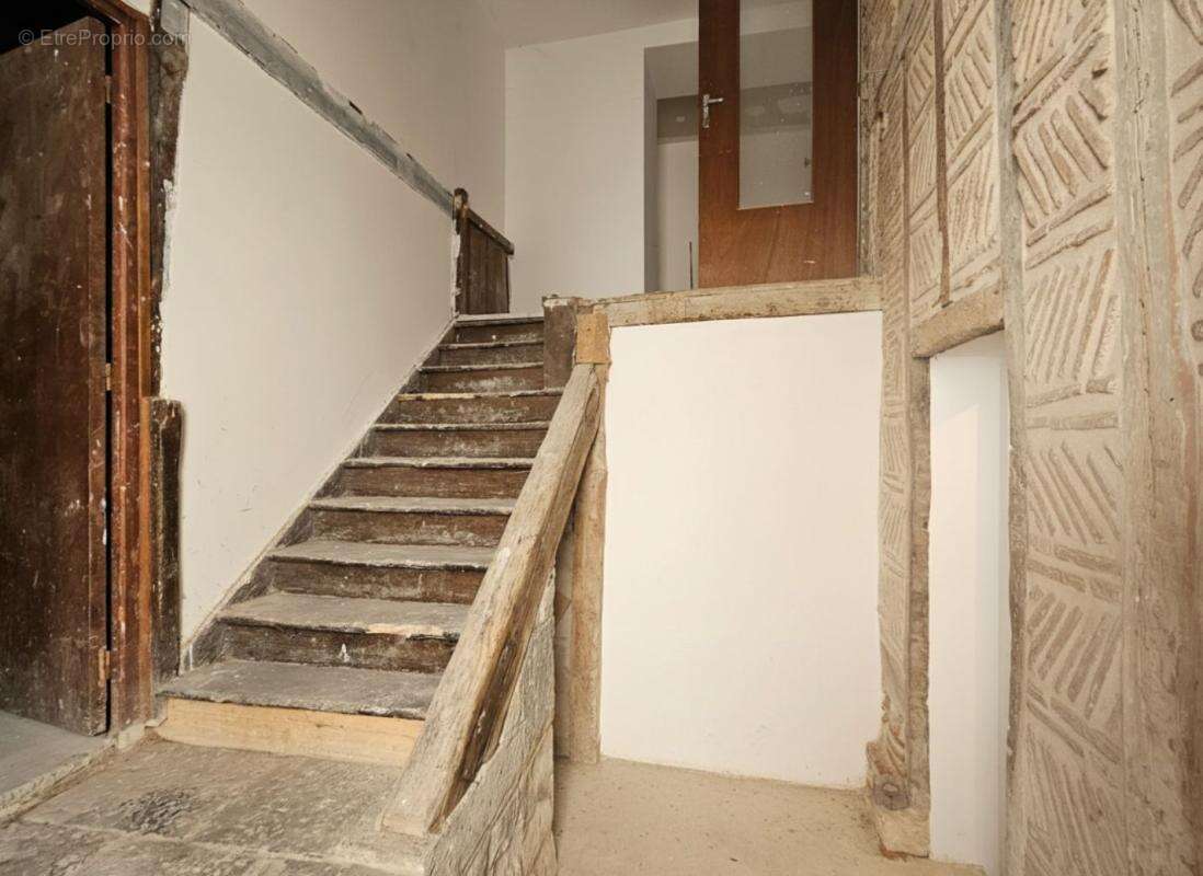 Appartement à PORT-SAINTE-MARIE