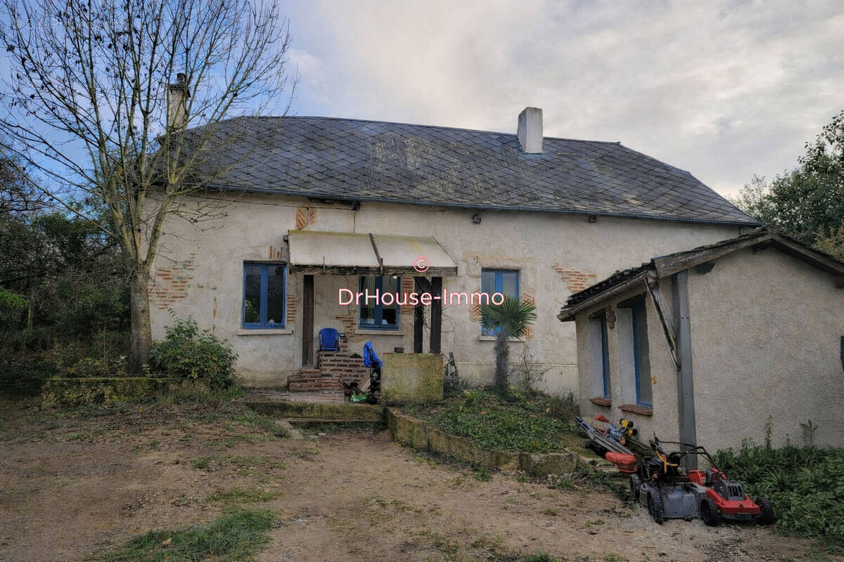 Maison à FRAILLICOURT