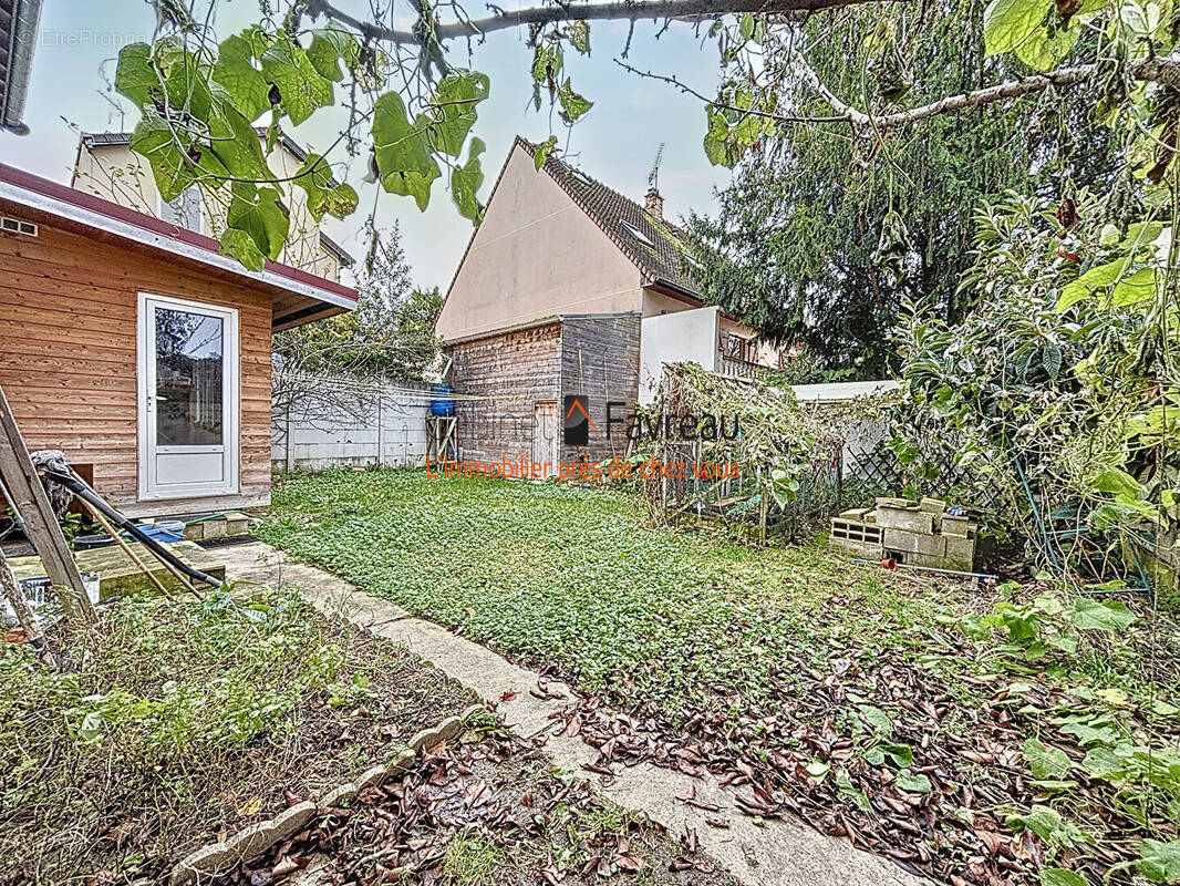 Maison à VITRY-SUR-SEINE