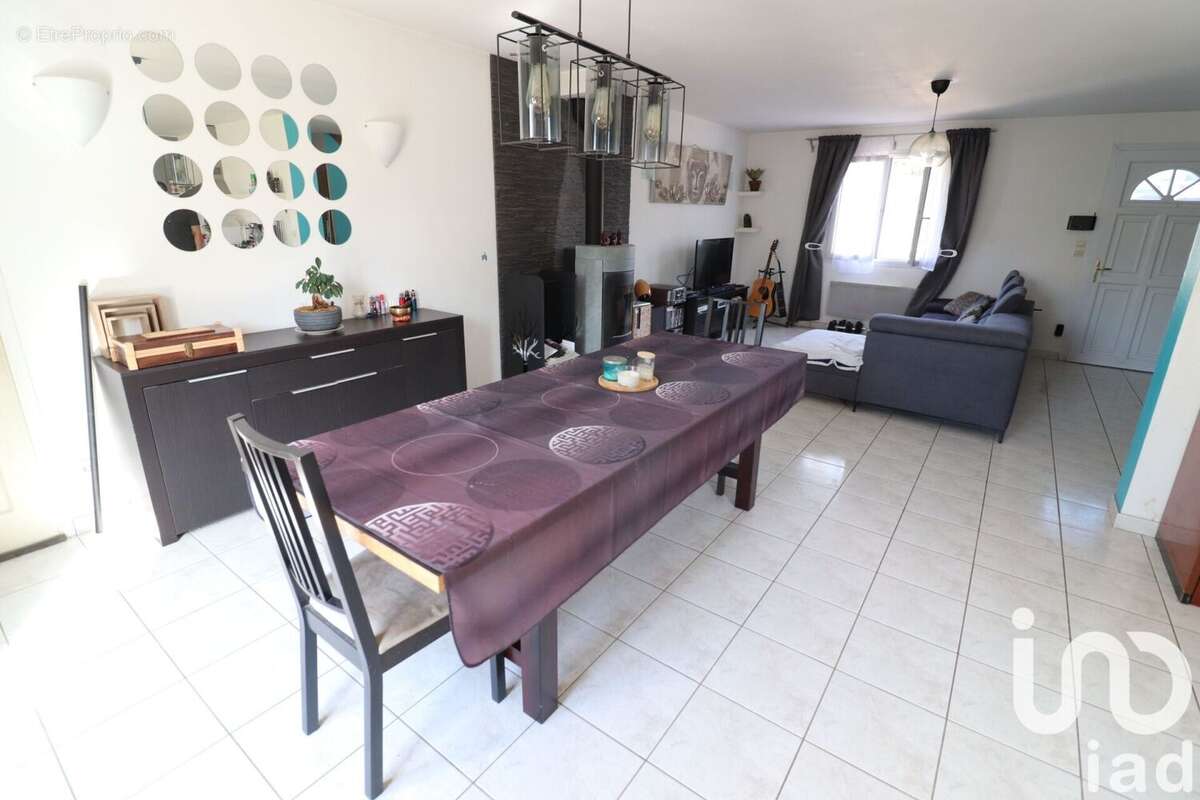 Photo 3 - Maison à VERNOU-LA-CELLE-SUR-SEINE