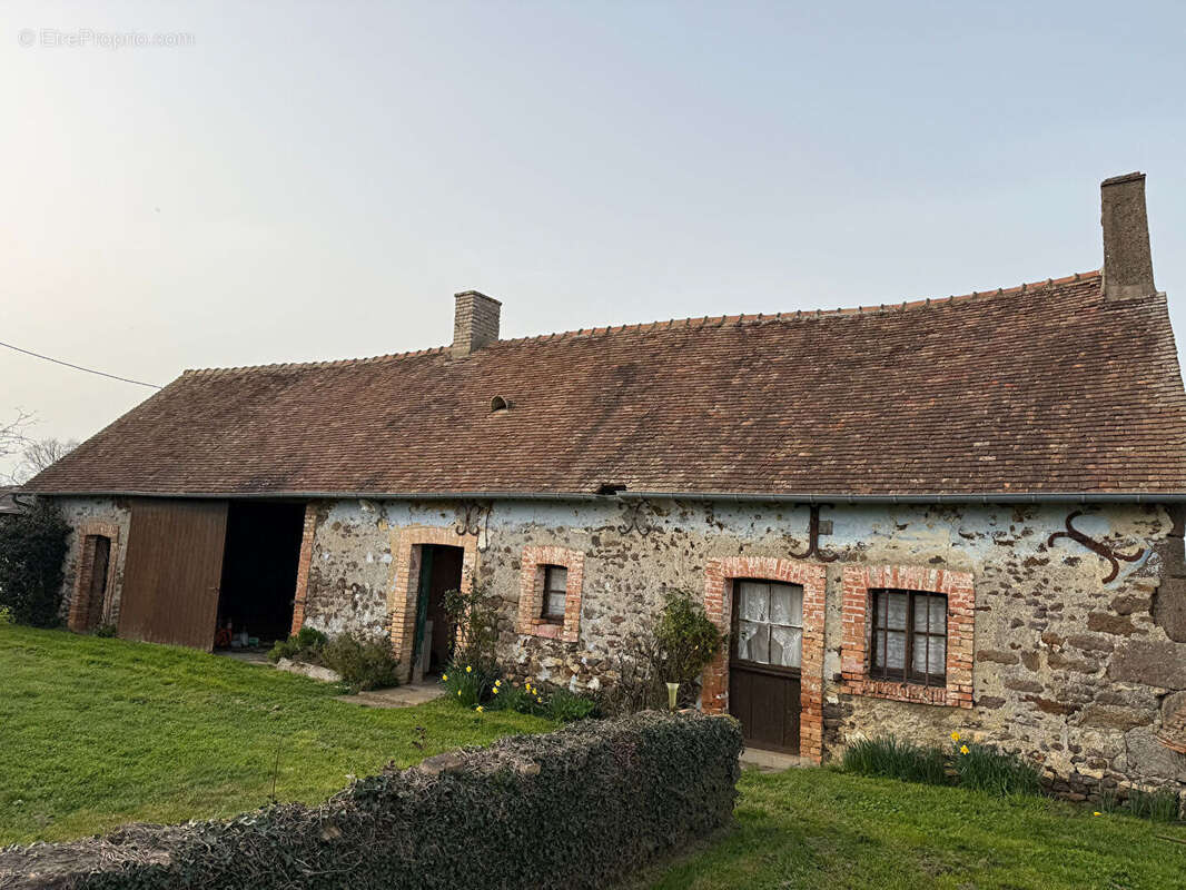 Maison à FRESNAY-SUR-SARTHE