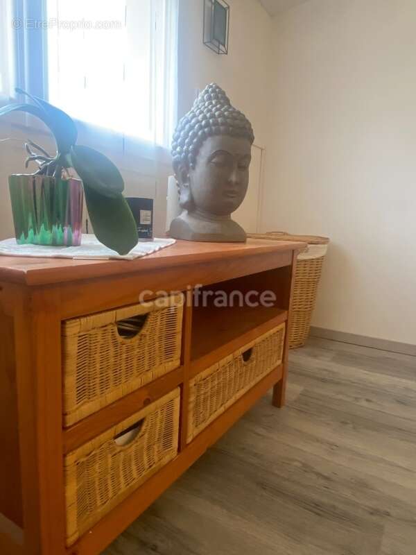 Maison à DECAZEVILLE