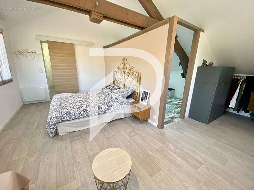 Villa 4 chambres 150 m2 à CHAMPCEVINEL - photo 17