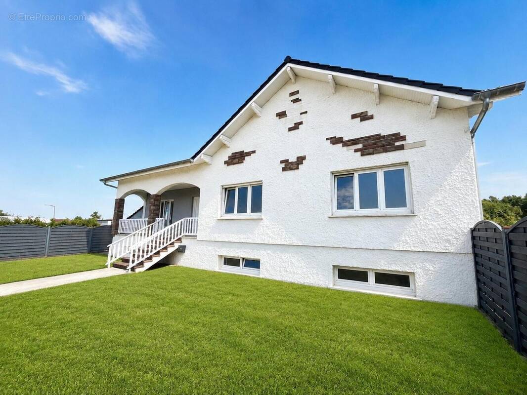 Photo 1 - Maison à GUESSLING-HEMERING