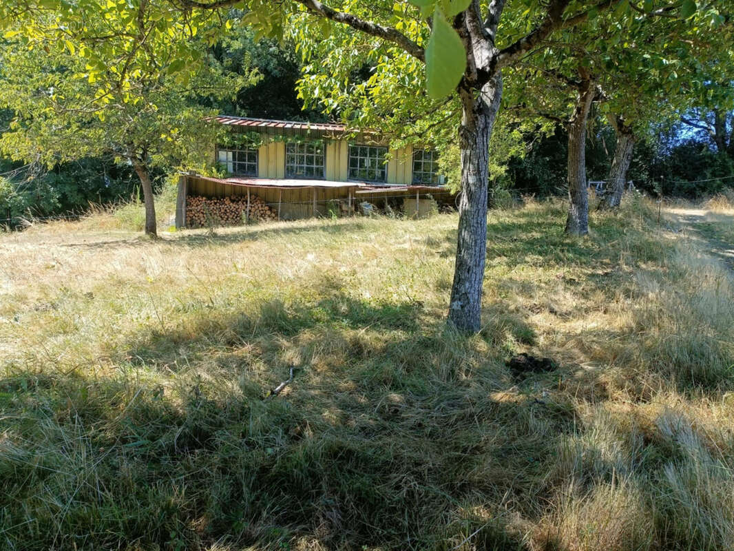 Maison à SAINT-MESMIN