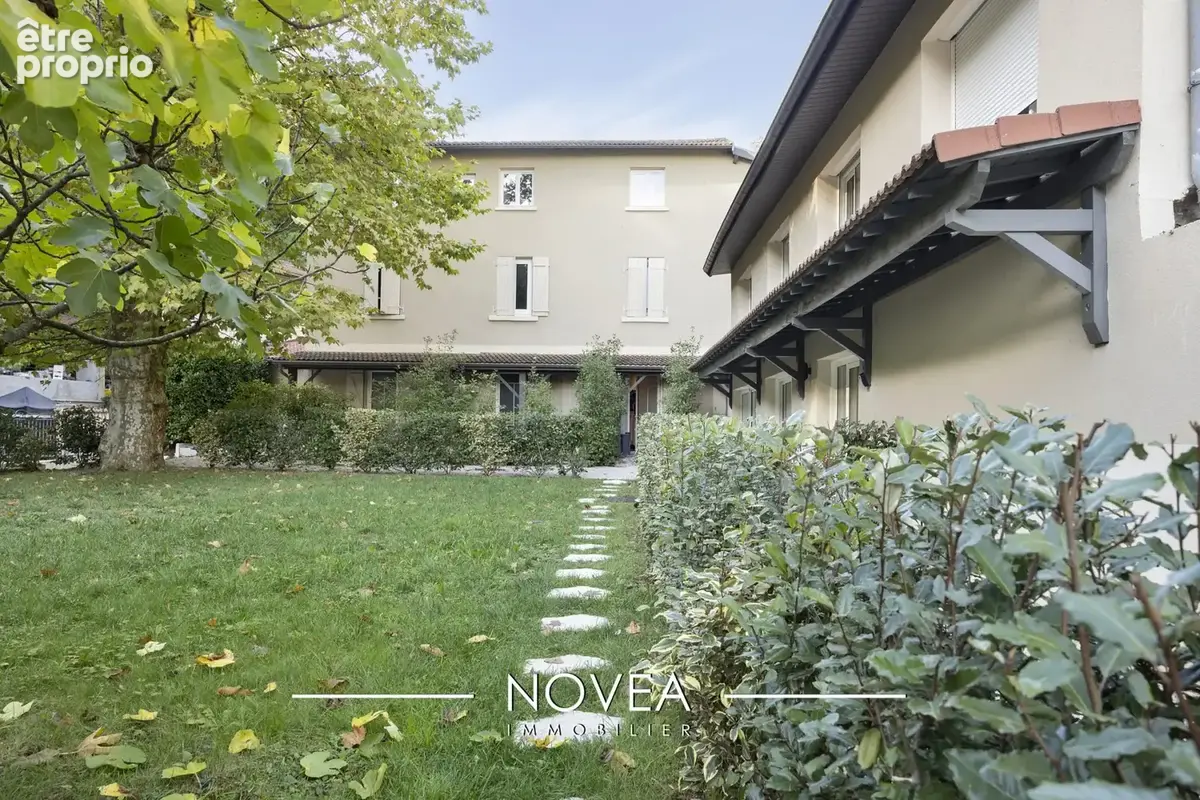 Appartement 2 pièces 30 m² à vendre à Saint-Didier-Au-Mont-D'or (69370) - photo 1