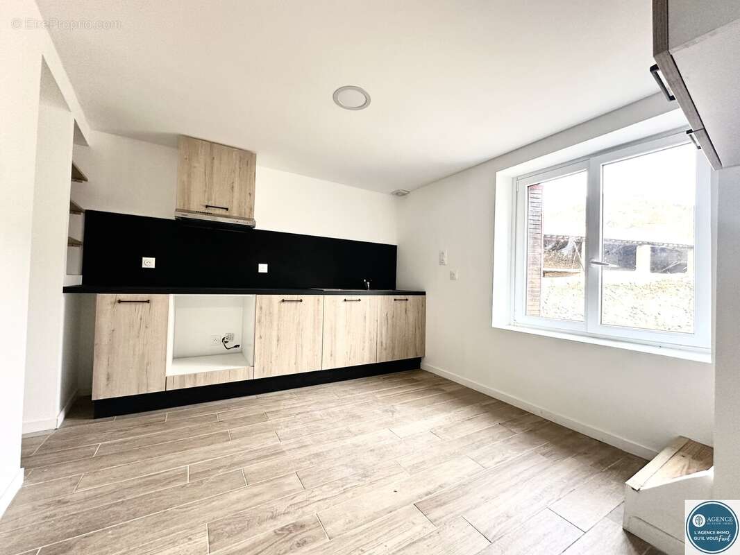 Maison à SAINT-VALLIER