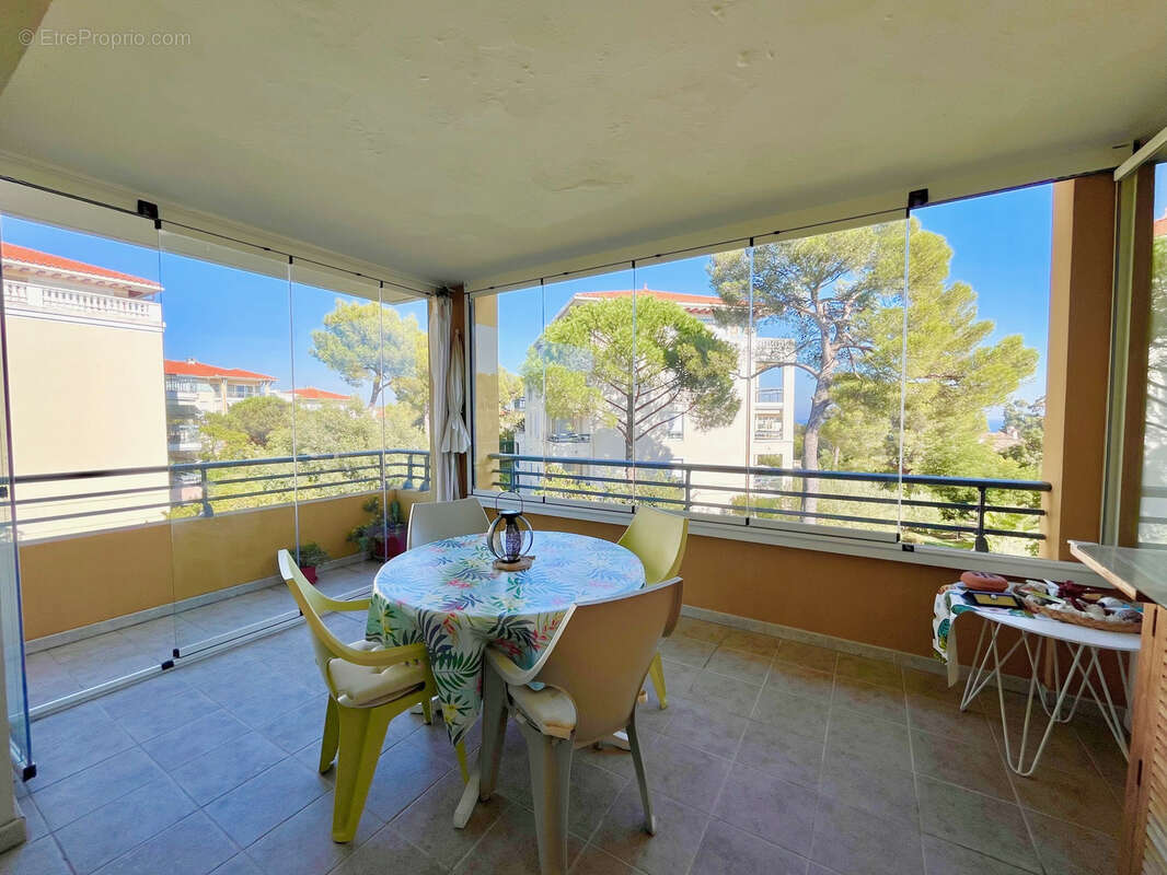 Appartement à FREJUS