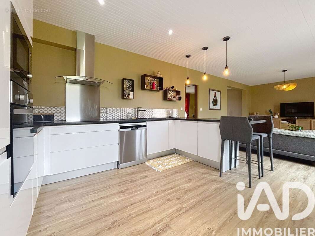 Maison 114 m² à Mayenne  - photo 5