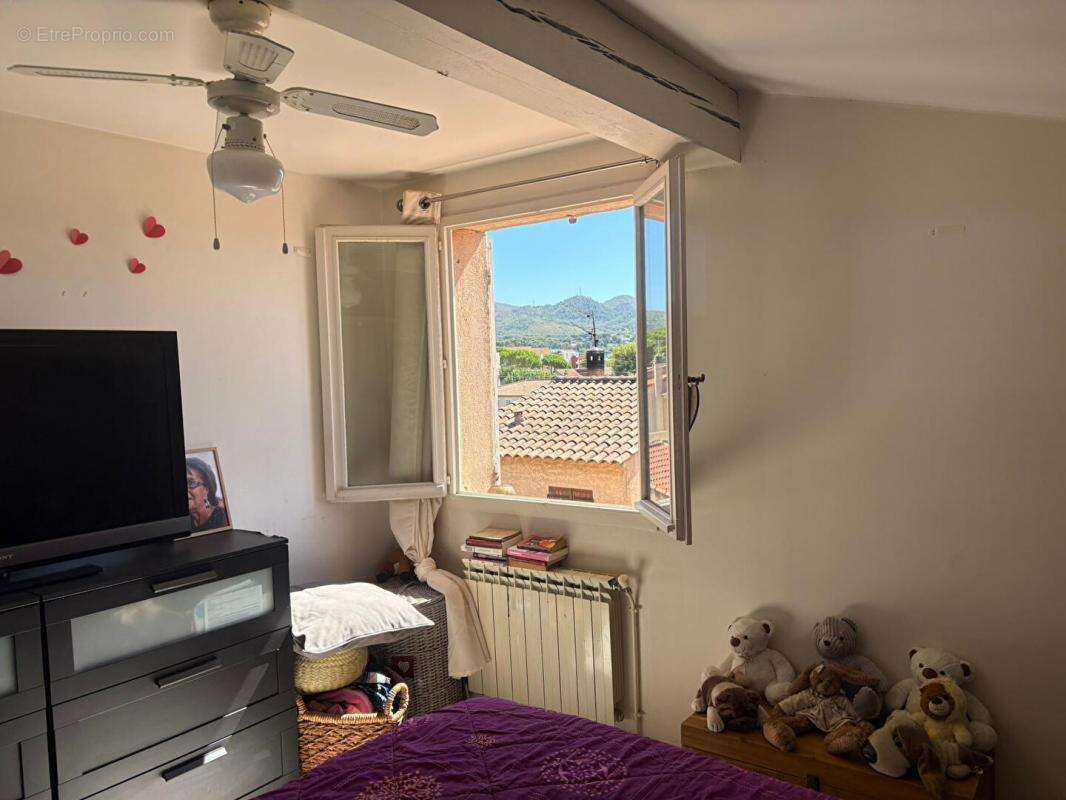 Appartement à PLAN-DE-CUQUES