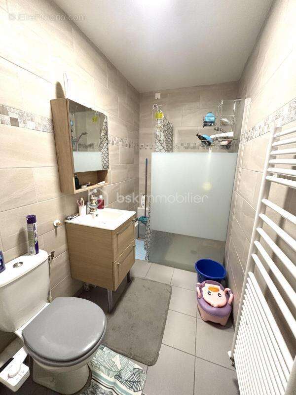 Maison à FLEURY-MEROGIS