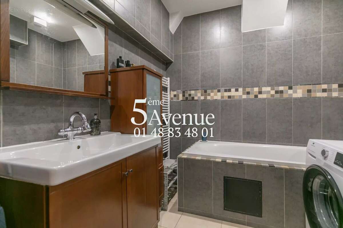 Appartement à PARIS-11E