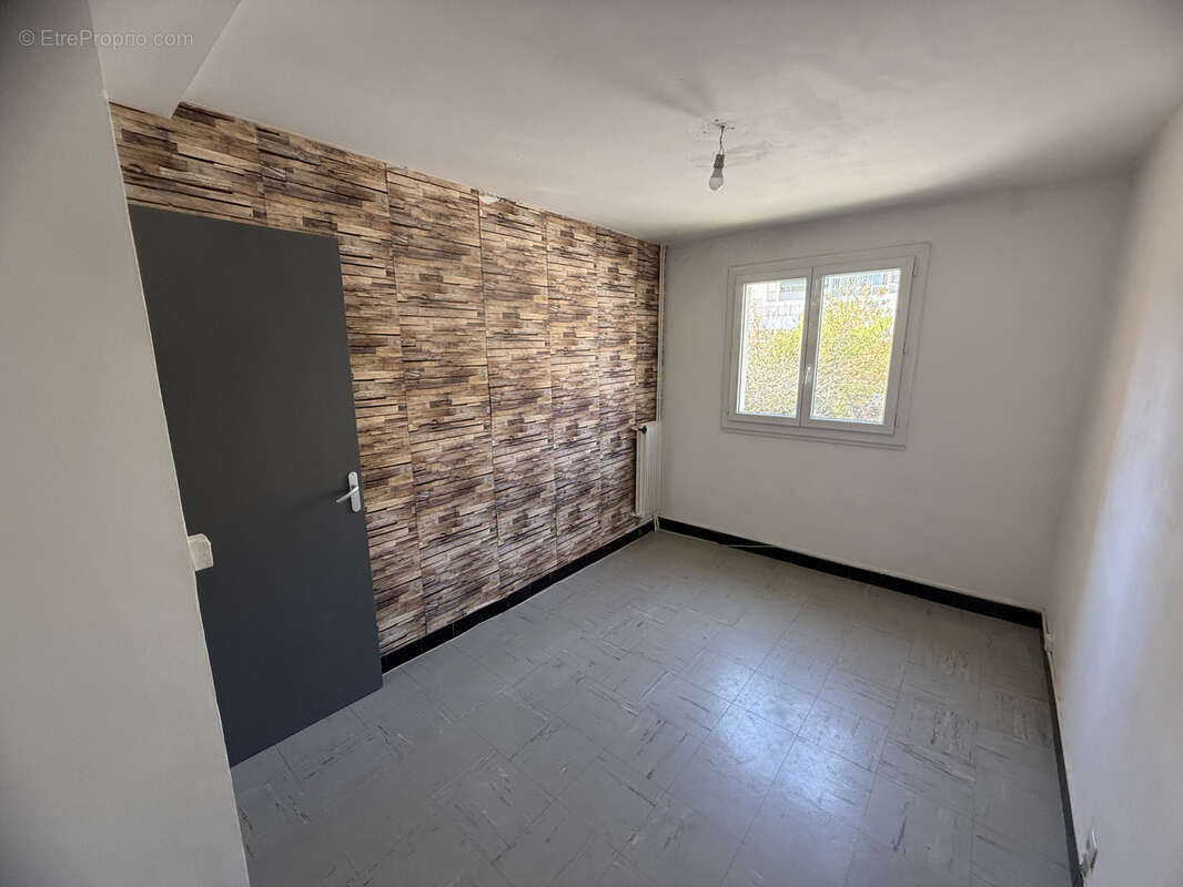 Appartement à MARSEILLE-13E