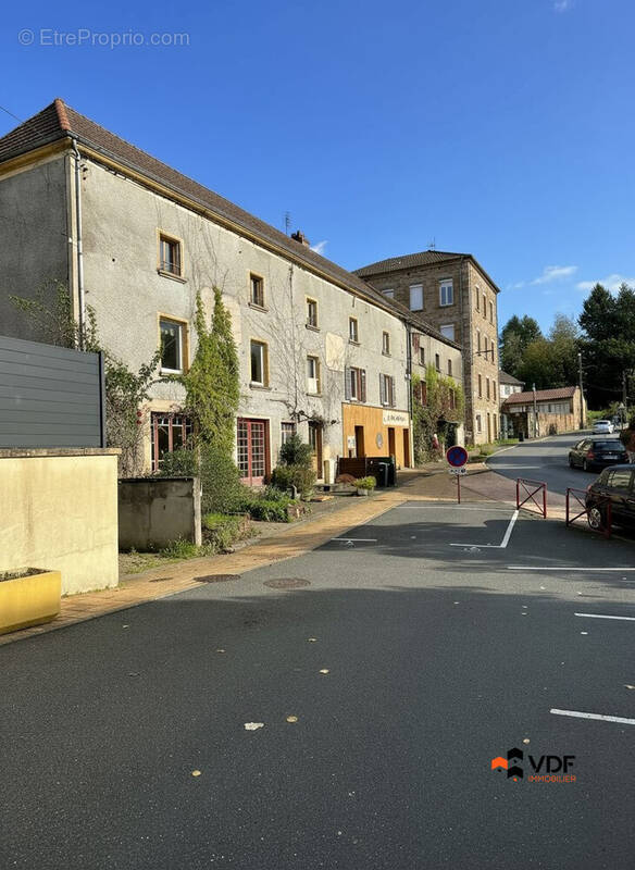 Appartement à CUINZIER