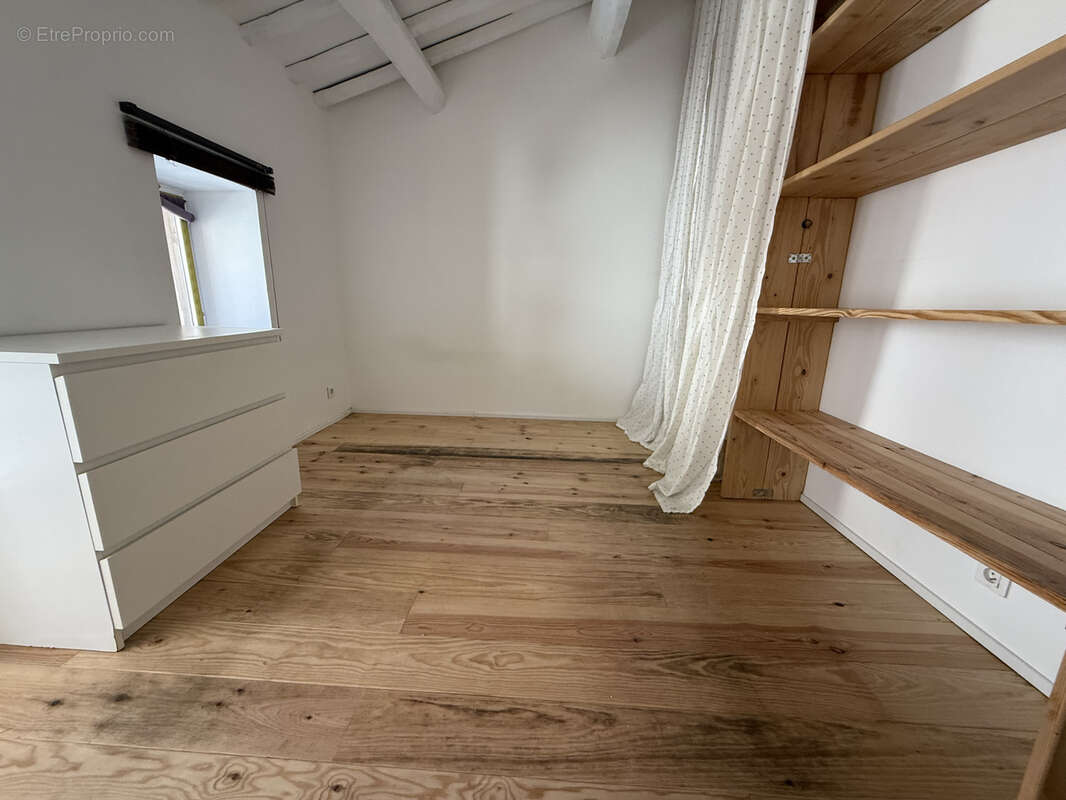 Maison à MONTPEYROUX